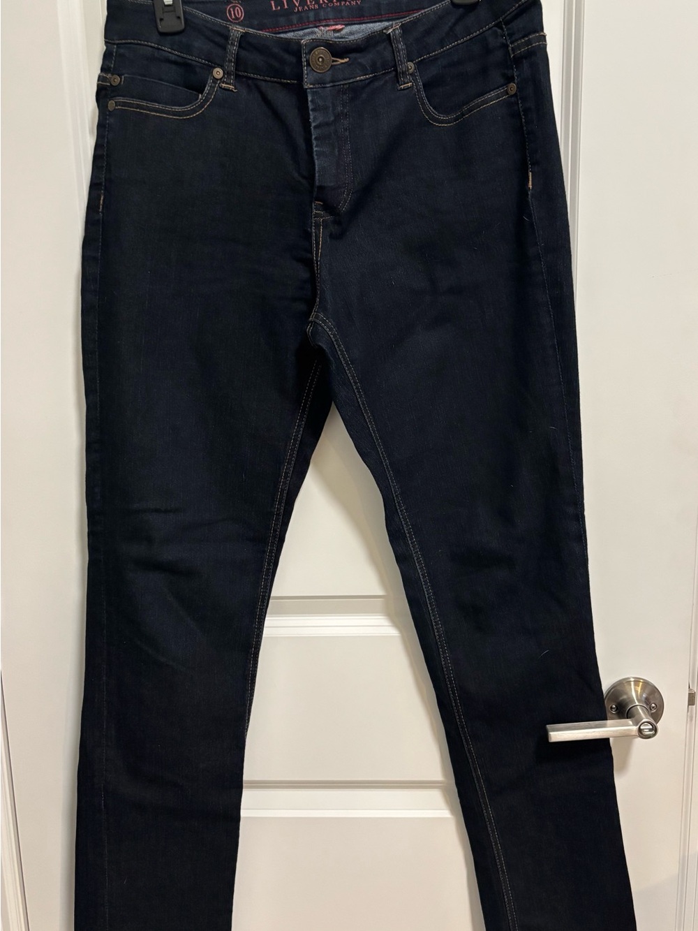 Woman’s Liverpool Sadie’s StraightLeg Jeans